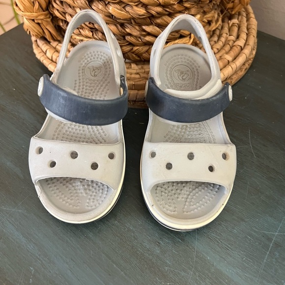 CROCS Girls Crocband moulded croslite strap fastening sandal Blue and White C7 - Picture 1 of 5